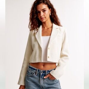 Abercrombie & Fitch Cropped Tweed Blazer